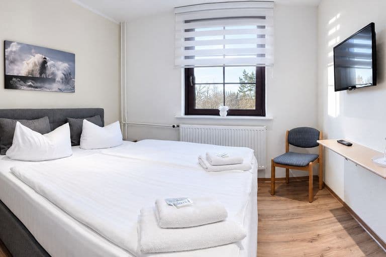 Komfortzimmer im Panorama mit Doppelbett