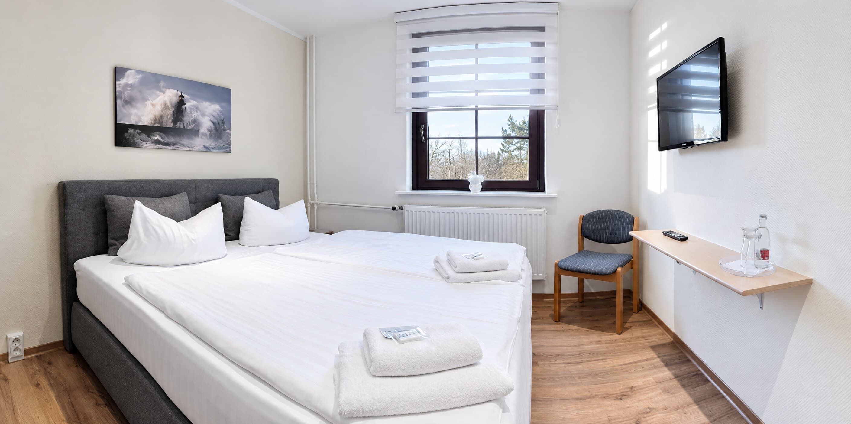 Komfortzimmer im Panorama mit Doppelbett